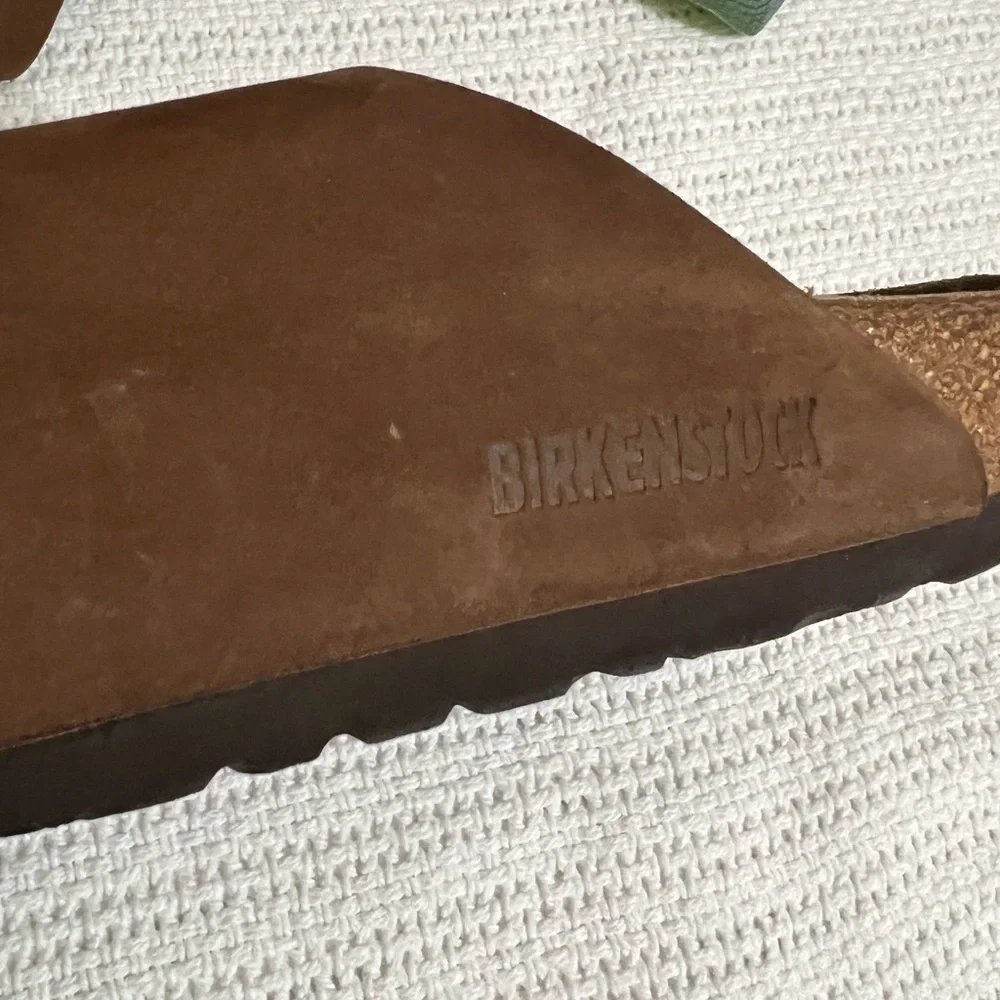 Birkenstock size 40 Brown Double Strap Sandals unisex - Picture 9 of 11